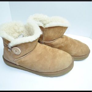 Ugg Australia mini bailey button chestnut brown 10